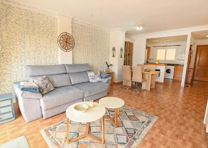 アパート Tambaron Bay カルプ