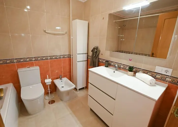 アパート Tambaron Bay カルプ